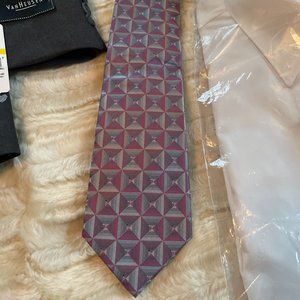 New Van Heusen Men's Silk Tie